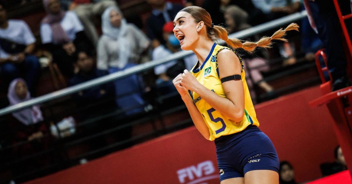 Ngôi sao 20 tuổi cao 2m của Brazil gây xao xuyến làng bóng chuyền thế giới
