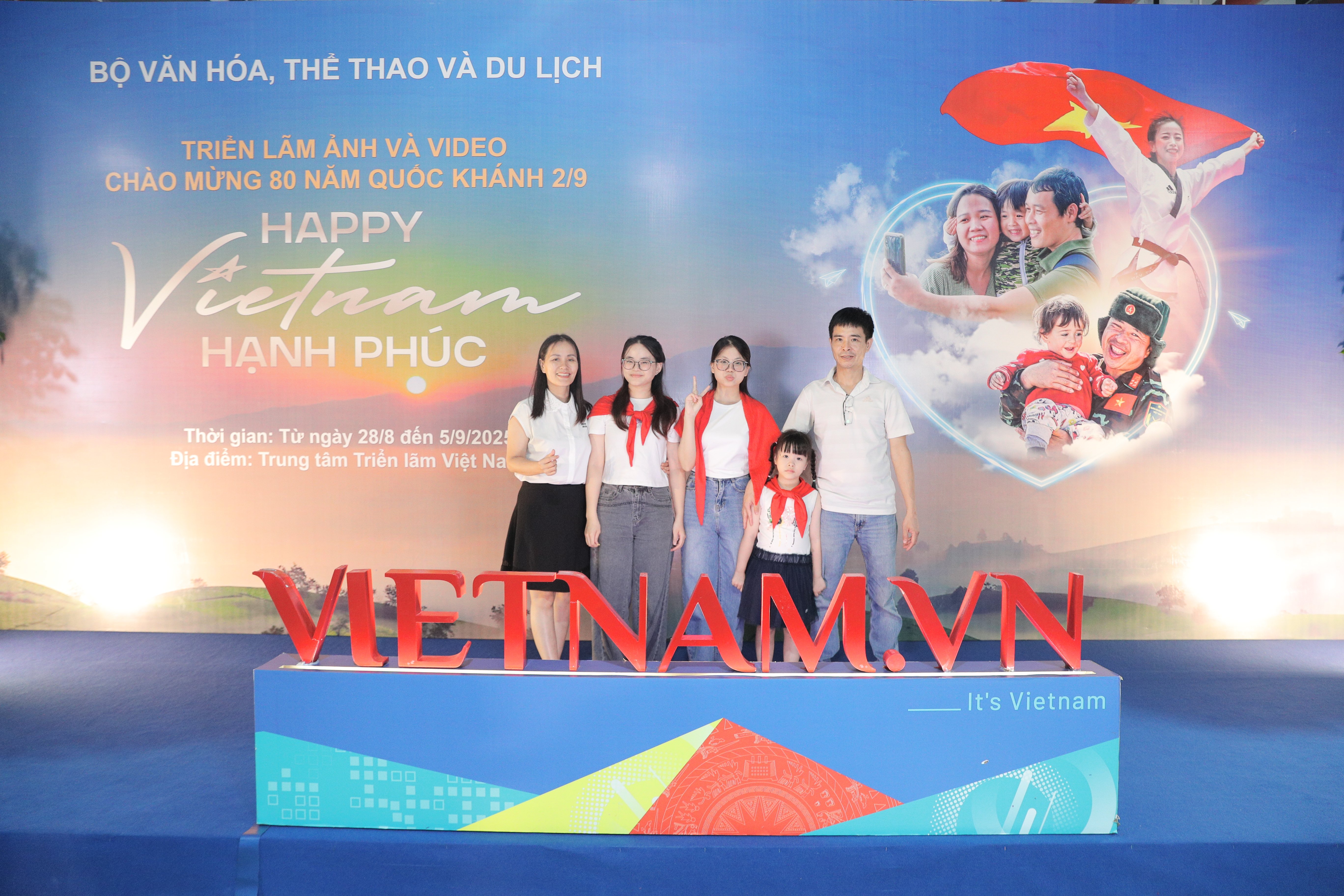 TRB_3807.JPG