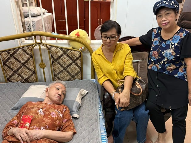 Xót xa trước tình trạng sức khỏe hiện tại của nghệ sĩ Hồng Nga- Ảnh 1.