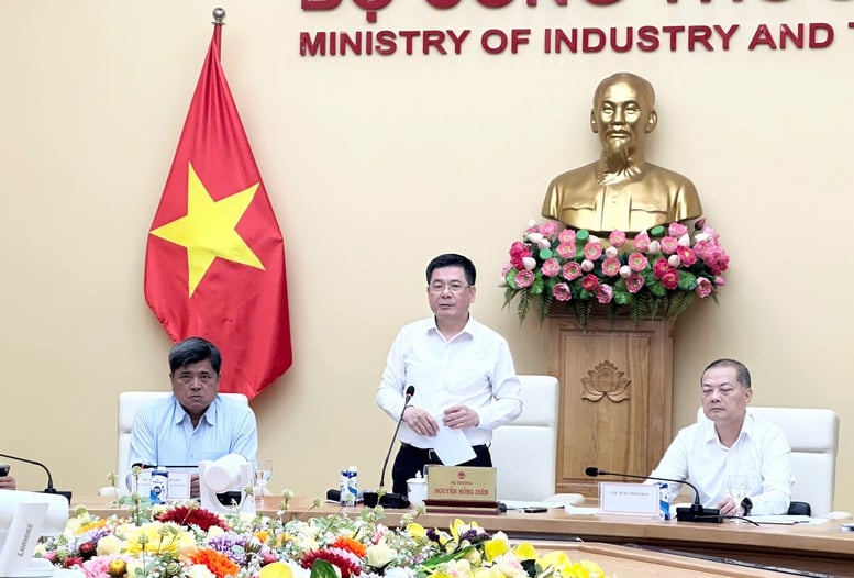 Xuất khẩu gạo Việt Nam trước động thái từ Philippines: Ổn định và chủ động ứng phó- Ảnh 1.
