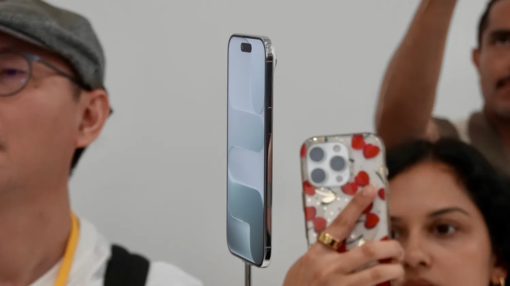 ចាប់ដៃជាមួយ iPhone Air ស្តើងខ្លាំង និងការរចនា iPhone 17 Pro ថ្មី - ២