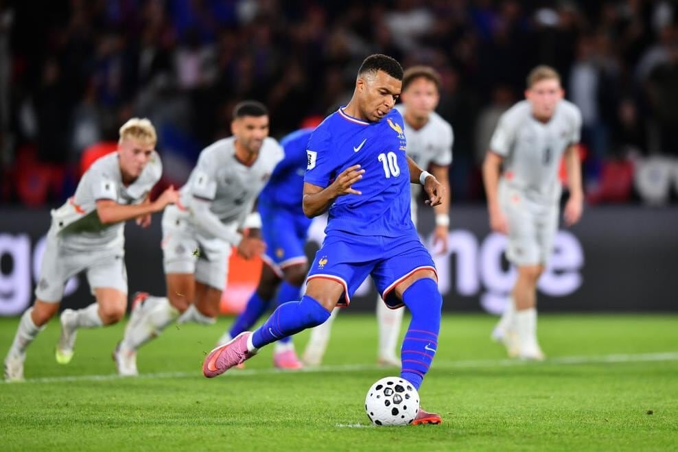 វិចារណកថា_uefa_com fbl wc 2026 eur qualifiers fra isl.jpg