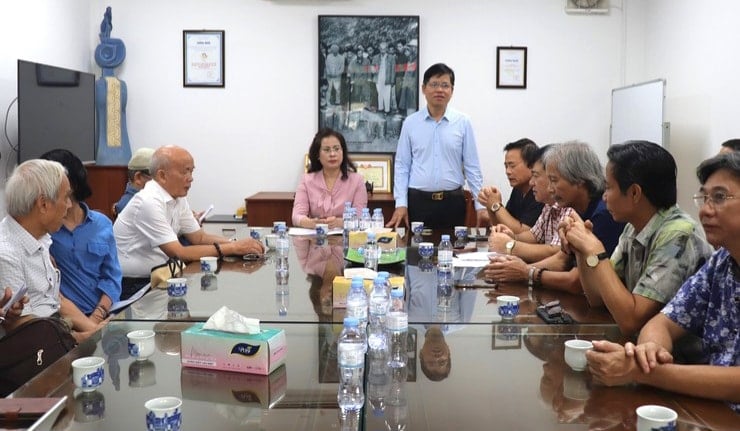bat-trang74.jpg