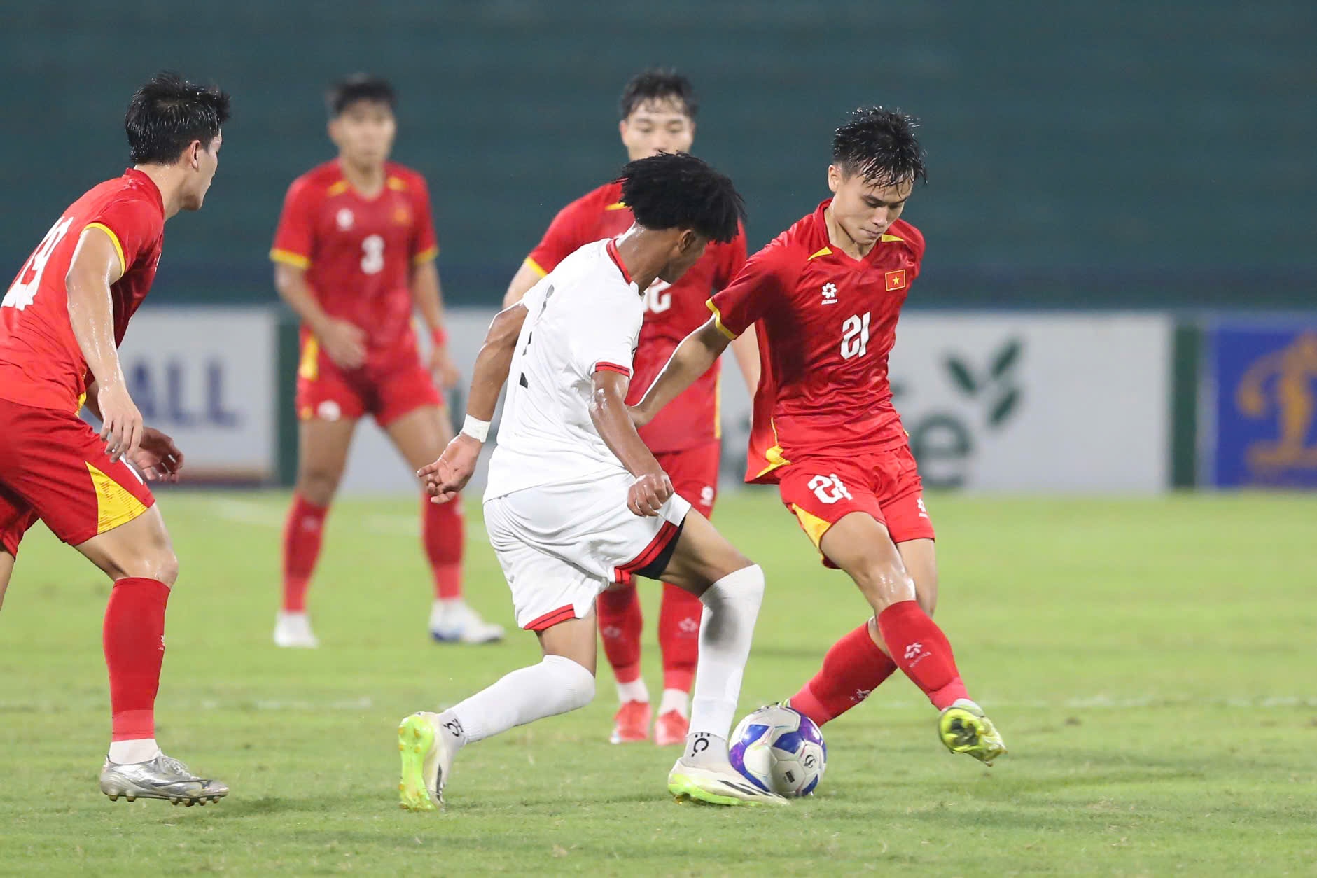 U23 anh 1