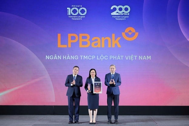 របកគំហើញរបស់ LPBank mark-1.jpg