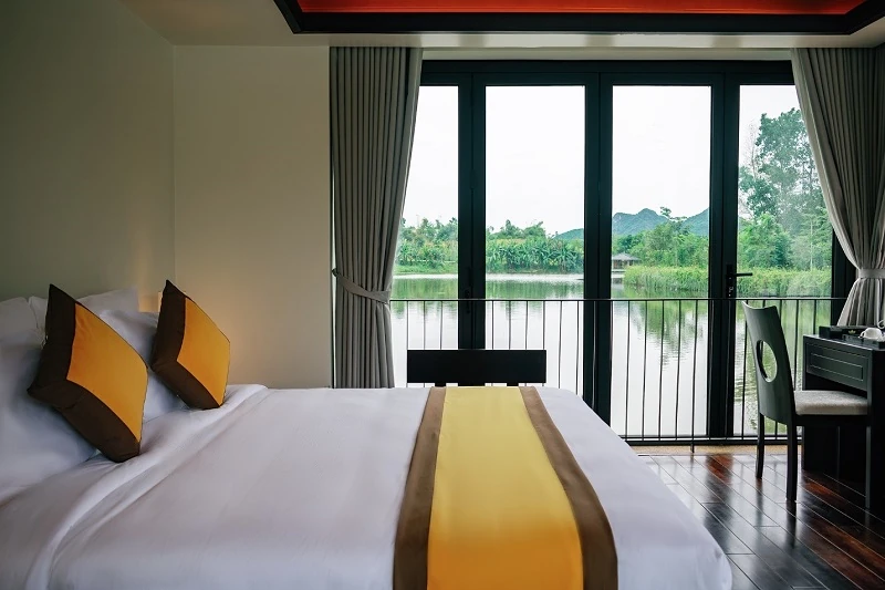 Gentle autumn sounds at LAMORI Resort & Spa