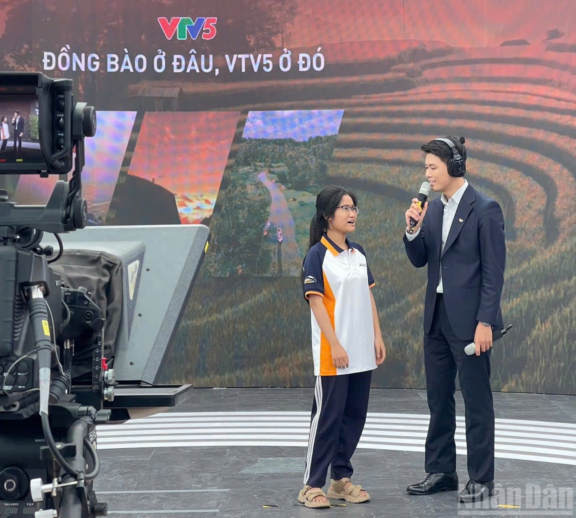ndo_br_sinhvien10.jpg