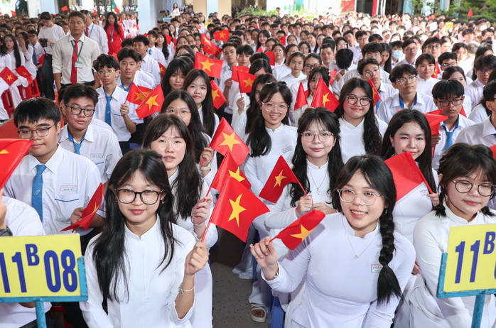 TP HCM trả lời 2 vấn đề 