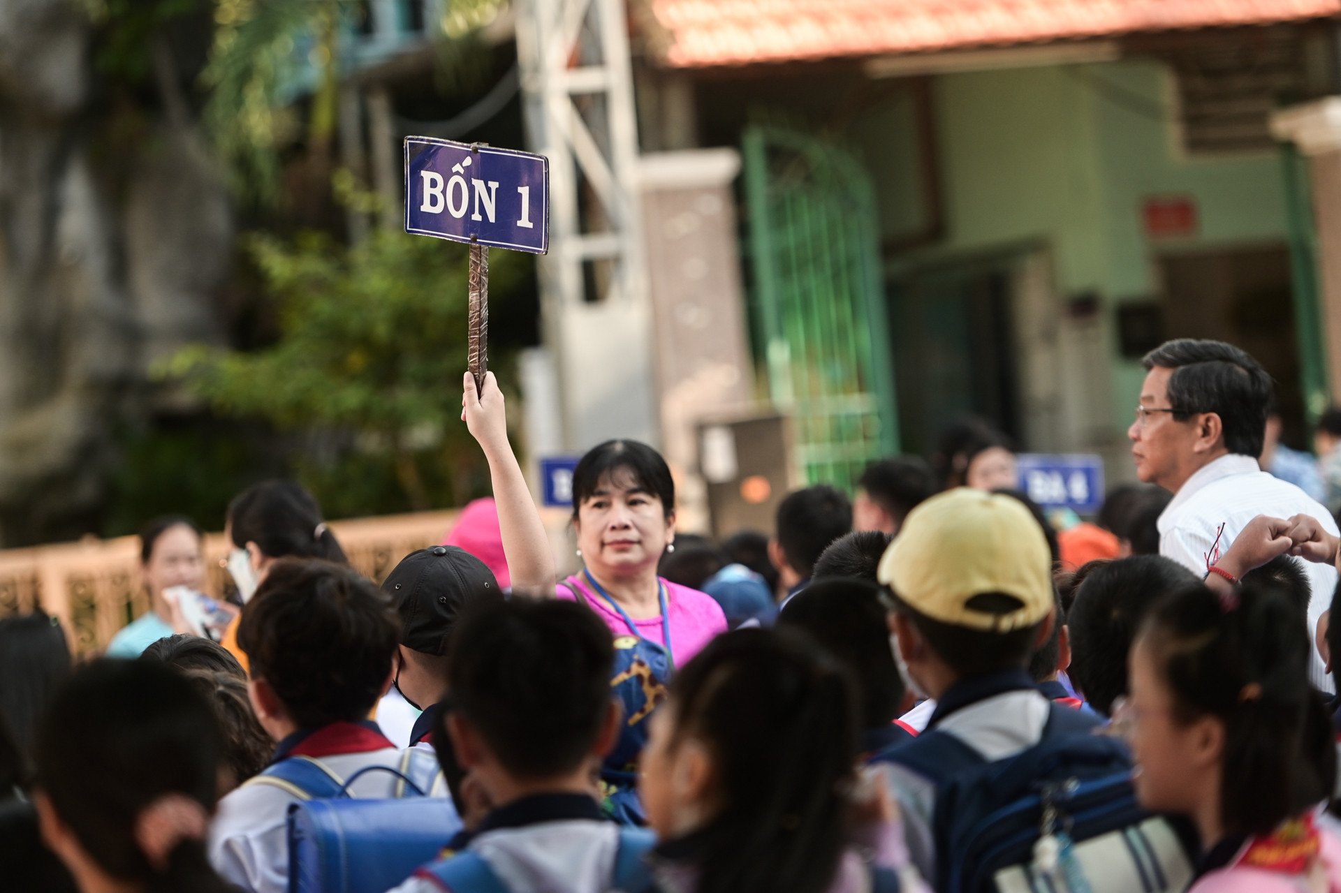 សាលាបឋមសិក្សា HCMC.jpg