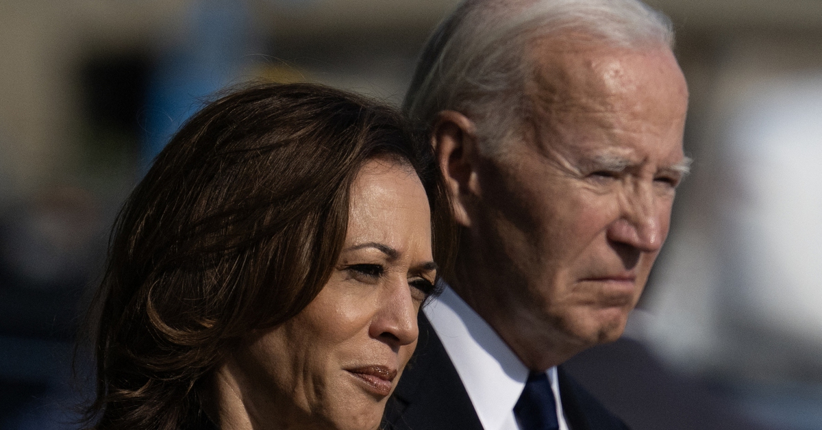 Bà Harris chỉ trích quyết định tái tranh cử của ông Biden trong hồi ký mới