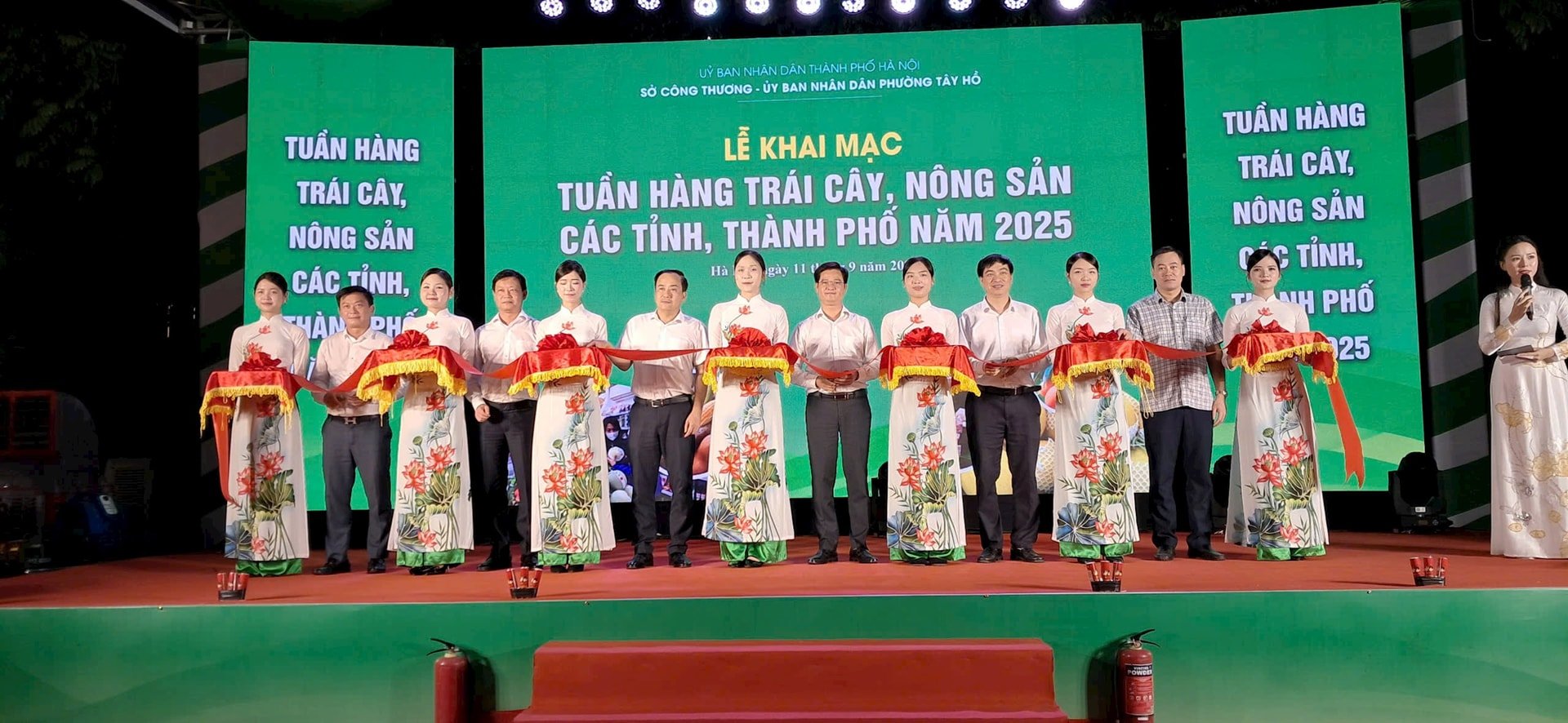 11-9-tuanhang1.jpg