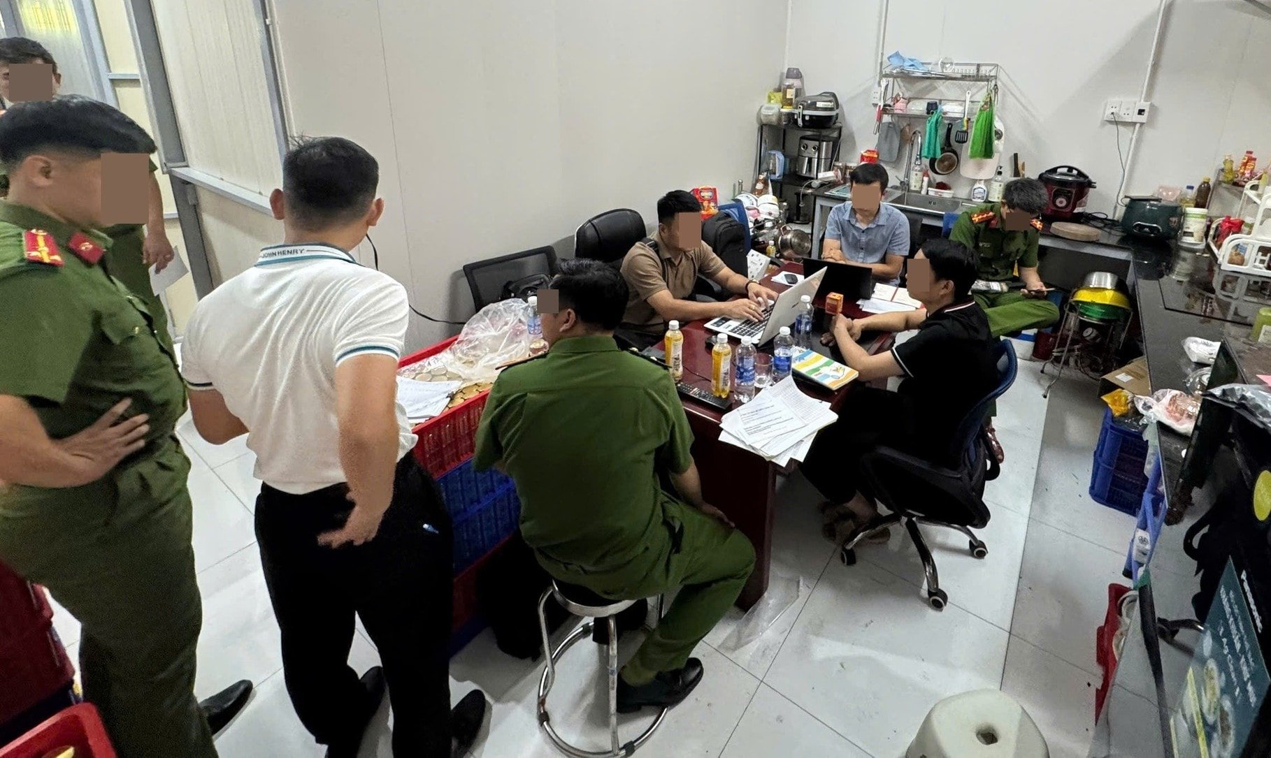 a28.cong-an-da-nang.jpg