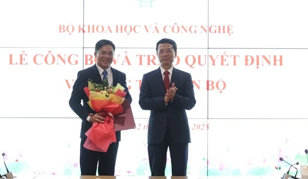 Bộ KH&CN công bố và trao quyết định bổ nhiệm, điều động cán bộ - Ảnh 7.