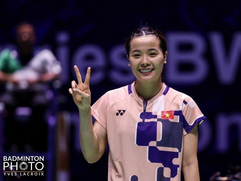 Nguyễn Thùy Linh đánh bại tay vợt Malaysia, vào tứ kết Việt Nam Open 2025 - 1