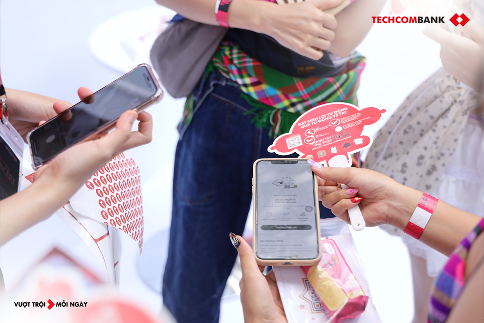 Techcombank ប្រាក់ចំណេញដោយស្វ័យប្រវត្តិ៖ នៅពេលដែលលុយរបស់អតិថិជនមានសុវត្ថិភាព និងទទួលបានប្រាក់ចំណេញជារៀងរាល់ថ្ងៃ - ២