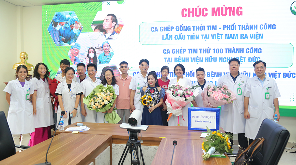 ការ​វះកាត់​ប្តូរ​សួត​បេះដូង​ដោយ​ជោគជ័យ​លើក​ដំបូង​នៅ​វៀតណាម​បើក​ក្តី​សង្ឃឹម​ថ្មី​សម្រាប់​ជីវិត - រូបថត ១.