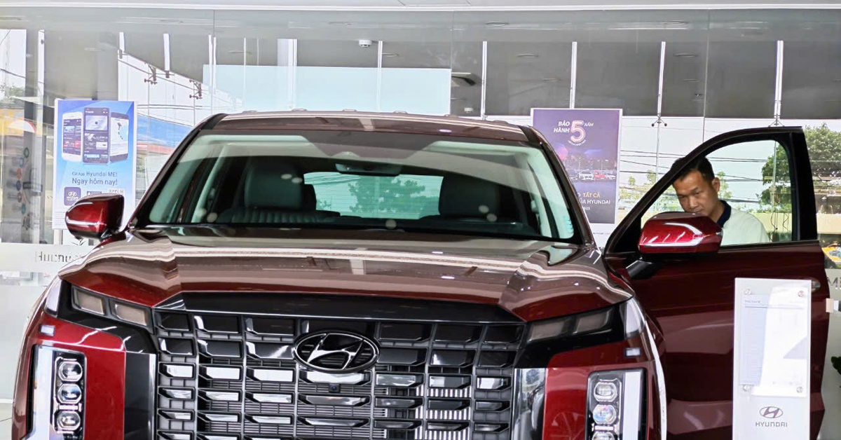 Khó bán xe vì 'tháng cô hồn', xe nhập khẩu vẫn chiếm ưu thế