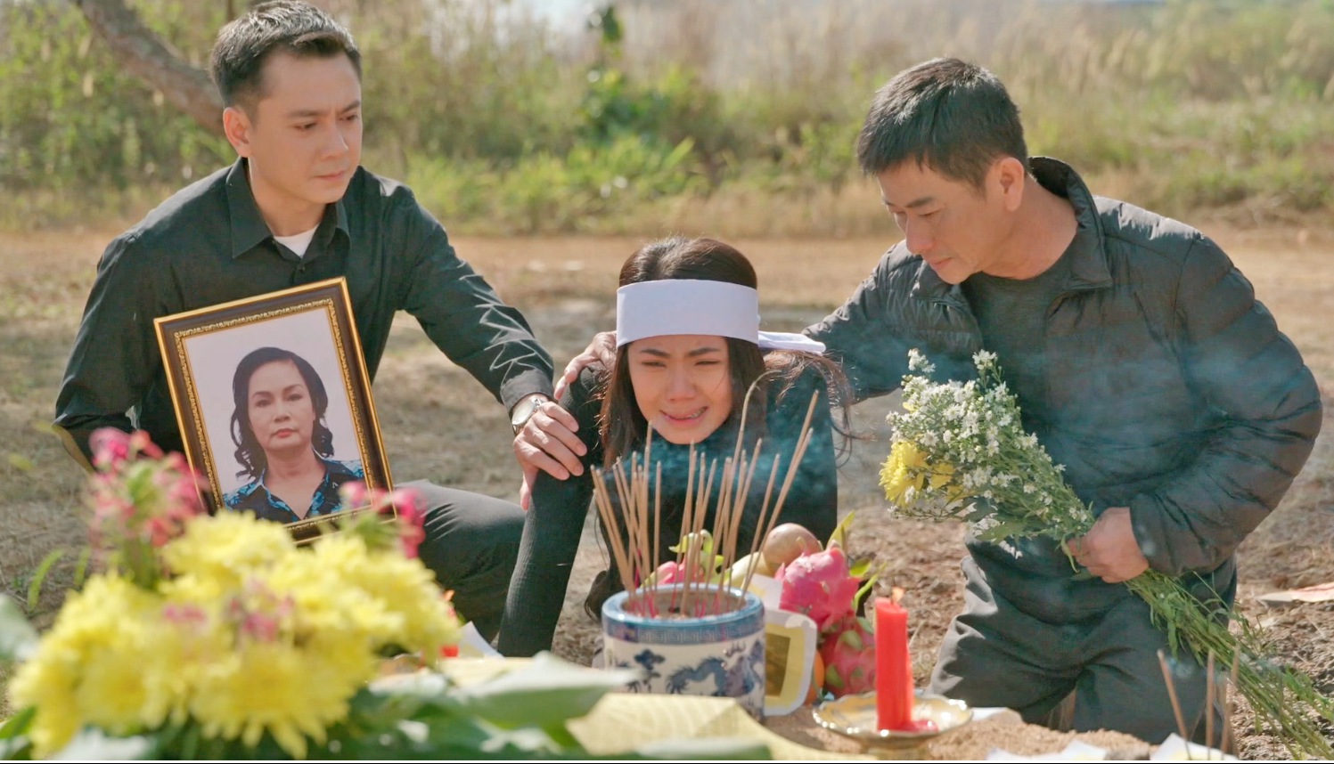 Ha Phuong រស់នៅក្នុងថ្ងៃអស់សង្ឃឹម។