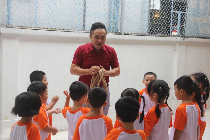 Nam sinh duy nhất học ngành mầm non bị cười nhạo, nhiều người lên tiếng - 3