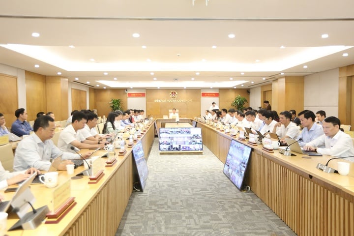 Quý III/2025: KHCN,ĐMST&CĐS bứt phá, chính quyền hai cấp đi vào vận hành thực chất - Ảnh 1.