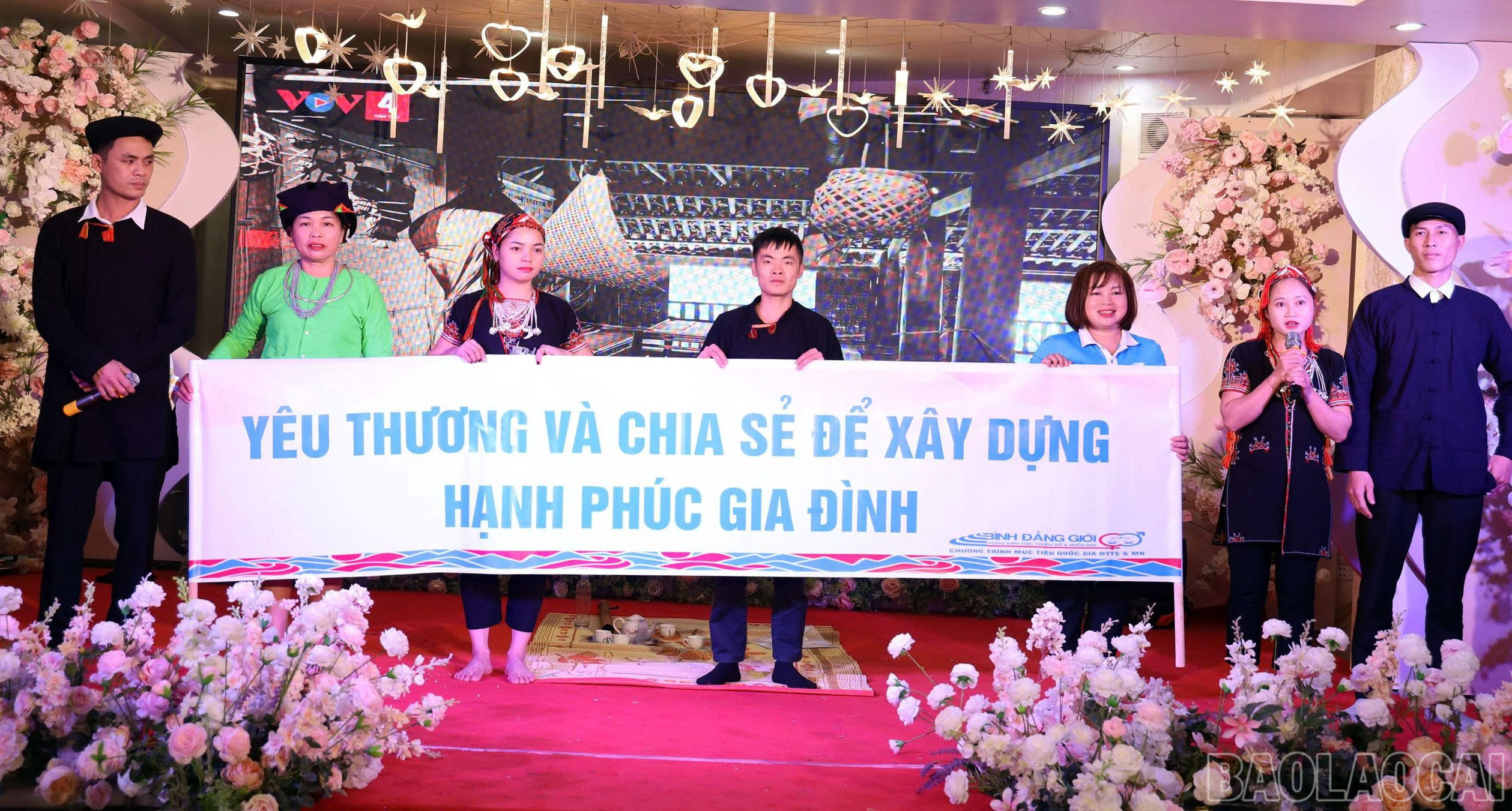 baolaocai-br_129-phu-nu-1.jpg