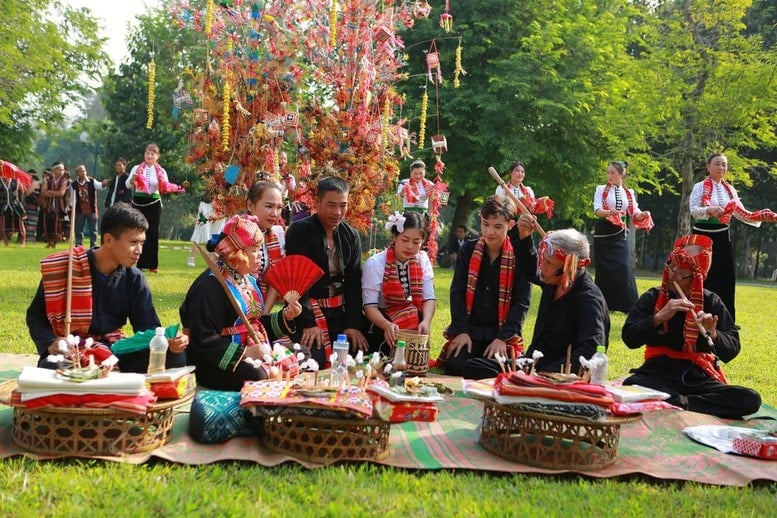 0603ngayhoihoaban1-17097142067731284238982.jpg