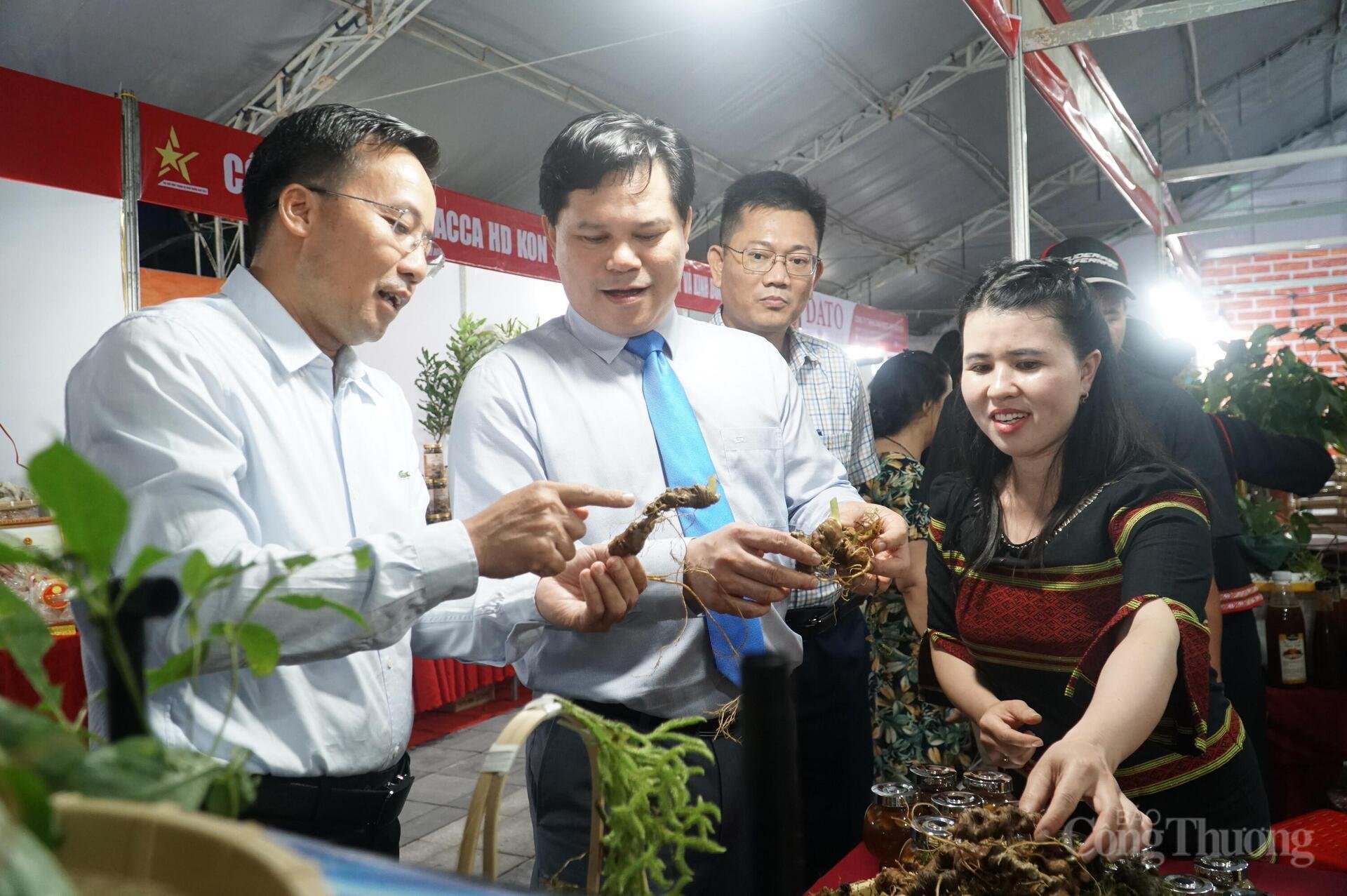 គូសរូបរូបភាពឧស្សាហកម្មខេត្ត Quang Ngai ក្រោយការច្របាច់បញ្ចូលគ្នា - ១០