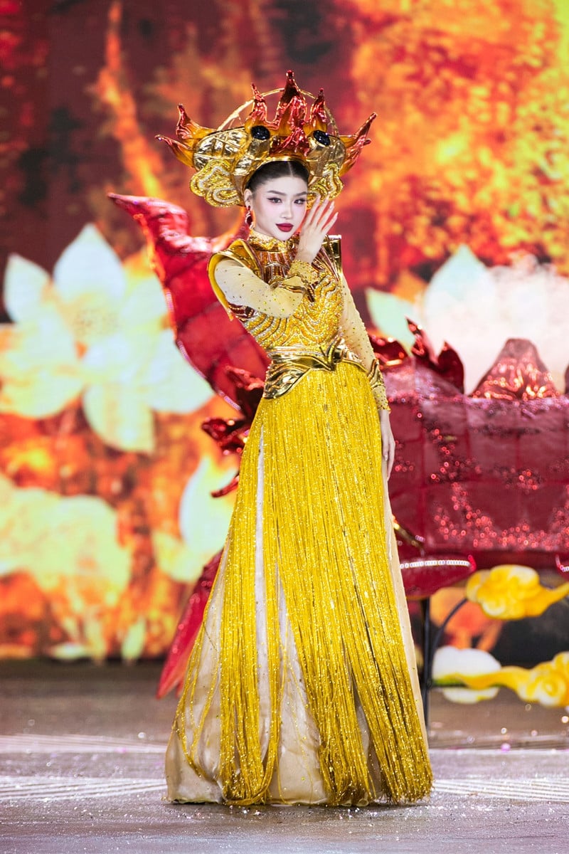 miss grand vietnam2 001.jpg
