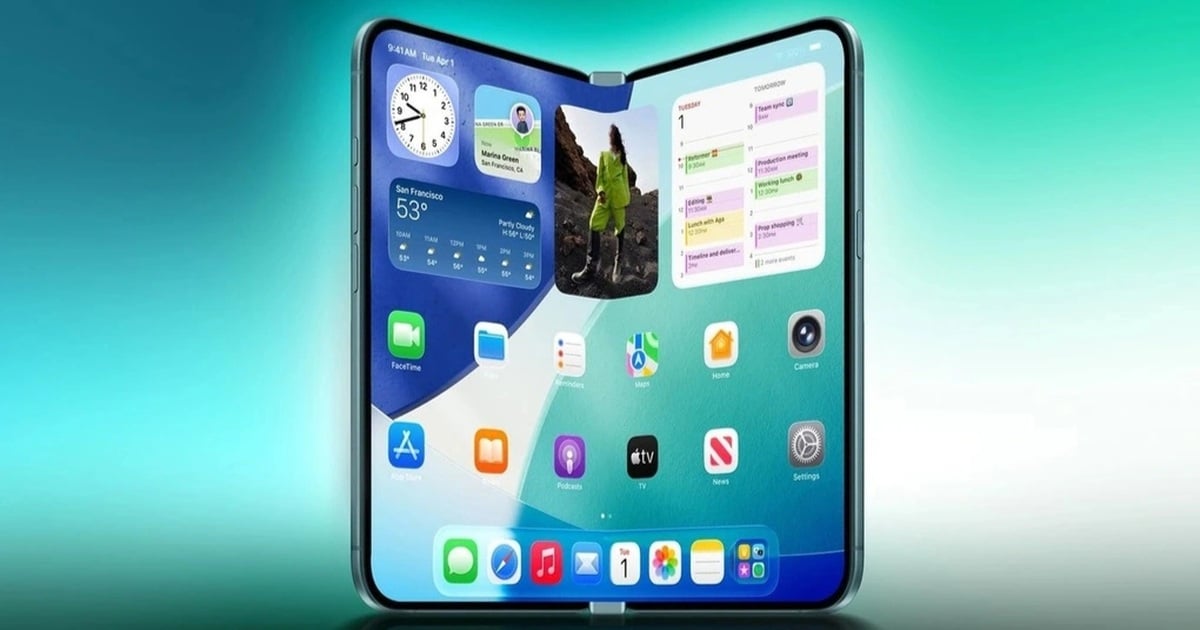 Apple may have to pay the price for being slow with the folding iPhone?
