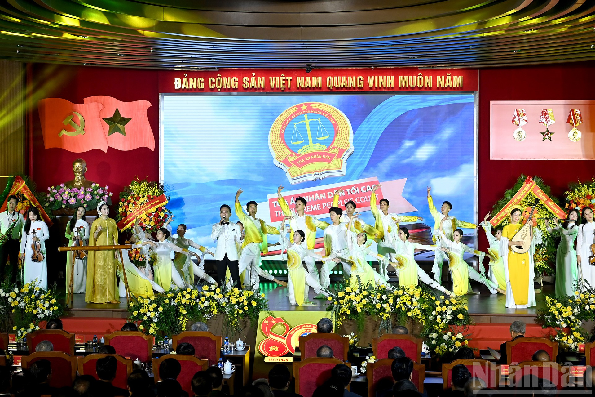 ndo_br_a10-bnd-4878.jpg