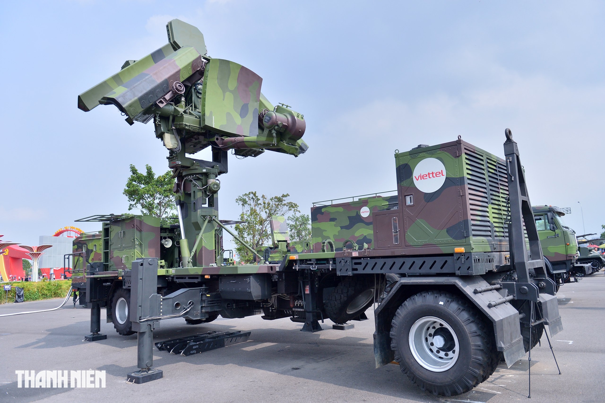 Tên lửa phòng không S-125-VT được đại tướng Phan Văn Giang kiểm tra hiện đại thế nào? - Ảnh 9.