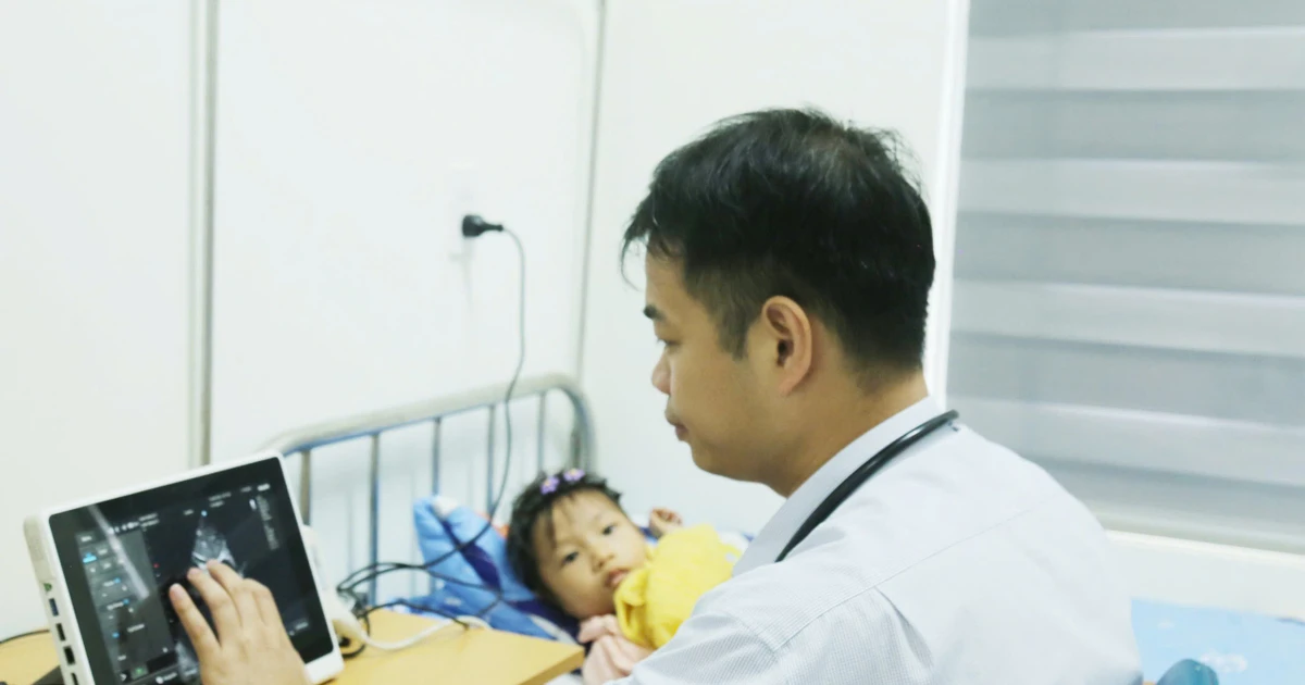 250 trẻ em khu vực Bát Xát được khám sàng lọc tim bẩm sinh và các dị tật khác