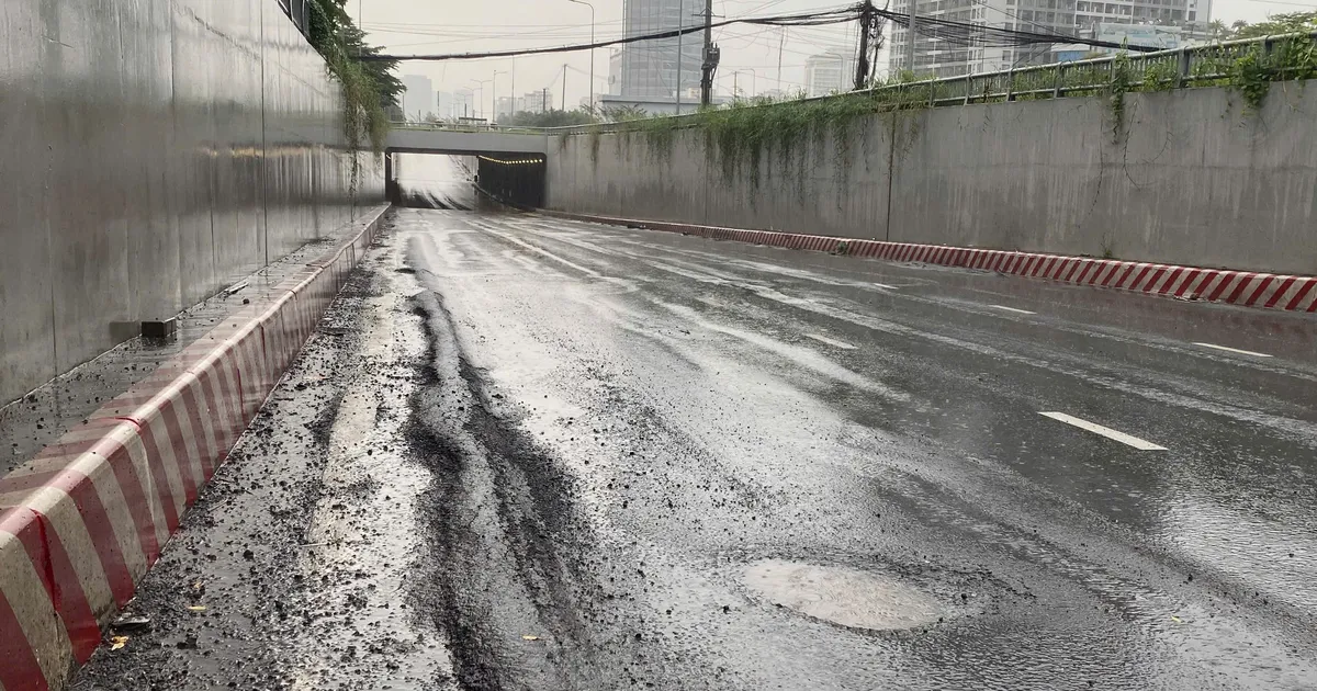 Hầm chui Nguyễn Văn Linh - Nguyễn Hữu Thọ: Xuất hiện dày đặc ổ voi, ổ gà