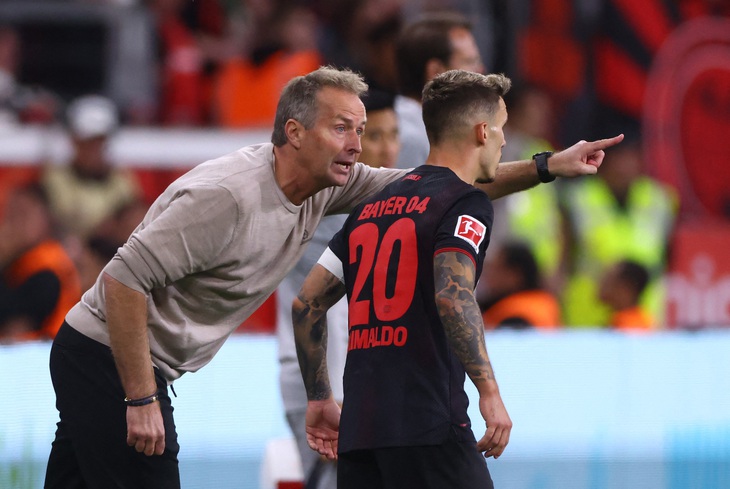 Leverkusen - រូបថត 2 ។
