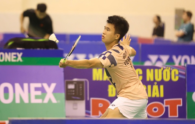 Nguyễn Thùy Linh hạ tay vợt Thái Lan, xuất sắc vào bán kết cầu lông Việt Nam mở rộng- Ảnh 4.