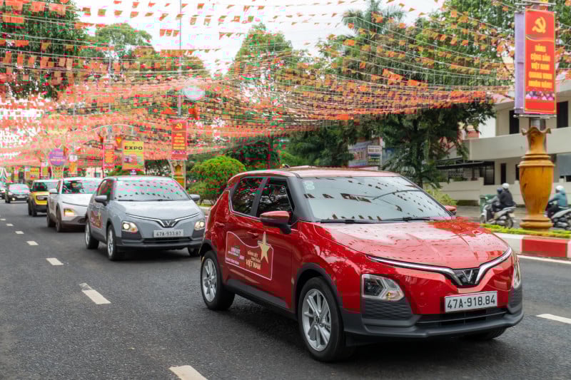 GSM HỖ TRỢ TÀI XẾ XANH SM PLATFORM “MUA XE VINFAST VỚI 0 ĐỒNG” ĐỂ KINH DOANH DỊCH VỤ