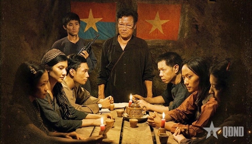 Hình ảnh trong phim "Địa đạo: Mặt trời trong bóng tối" là cuộc sống và quá trình chiến đấu của những du kích ở Củ Chi trong giai đoạn kháng chiến chống Mỹ, cứu nước.