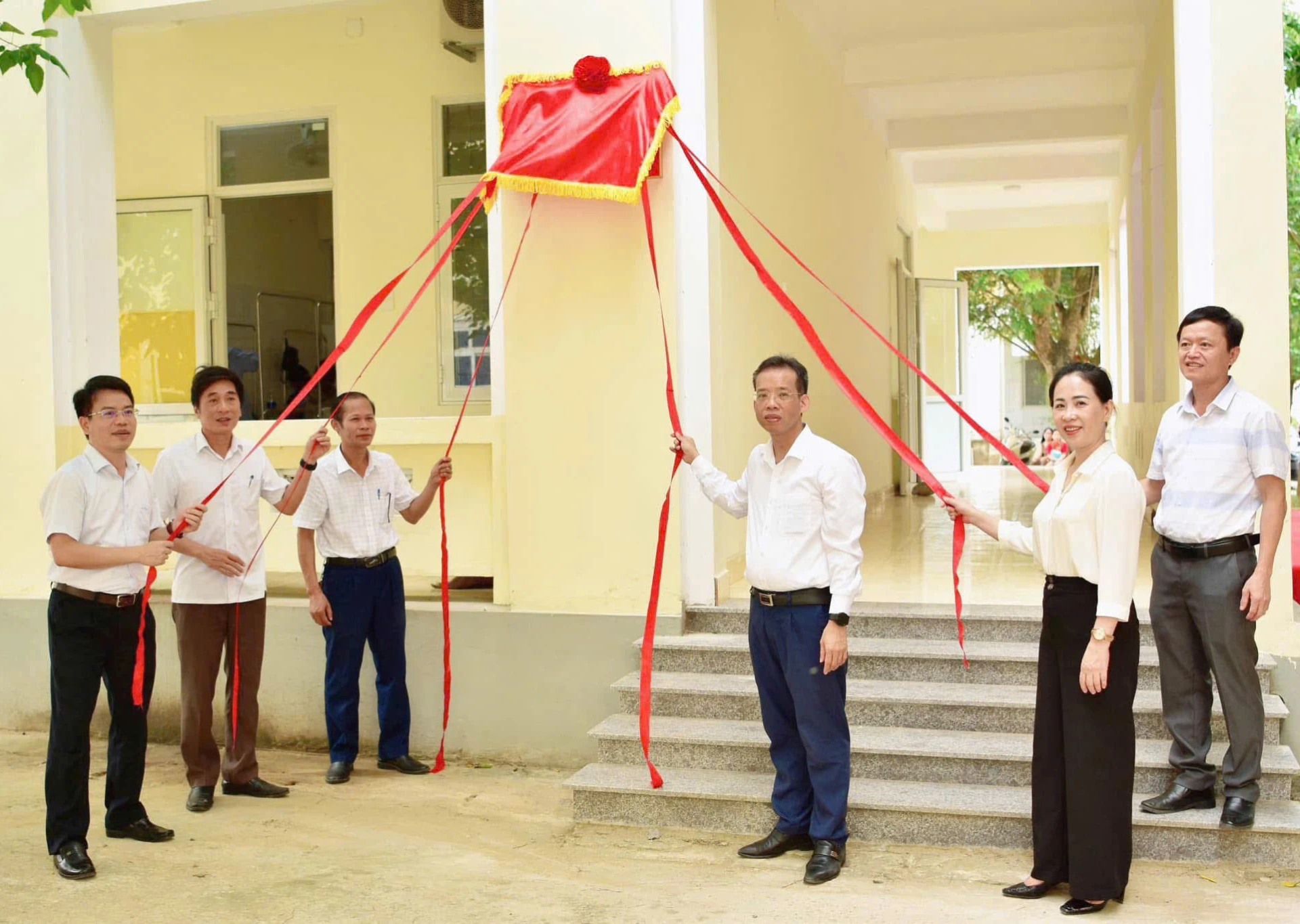 គម្រោង​វេជ្ជសាស្ត្រ និង​អប់រំ​ជាច្រើន​ក្នុង​ខេត្ត​ត្រូវ​បាន​វិនិយោគ​លើ​ការ​សាងសង់​ពី​ចំណូល​ពី​ឆ្នោត - រូបភាព៖ C.N