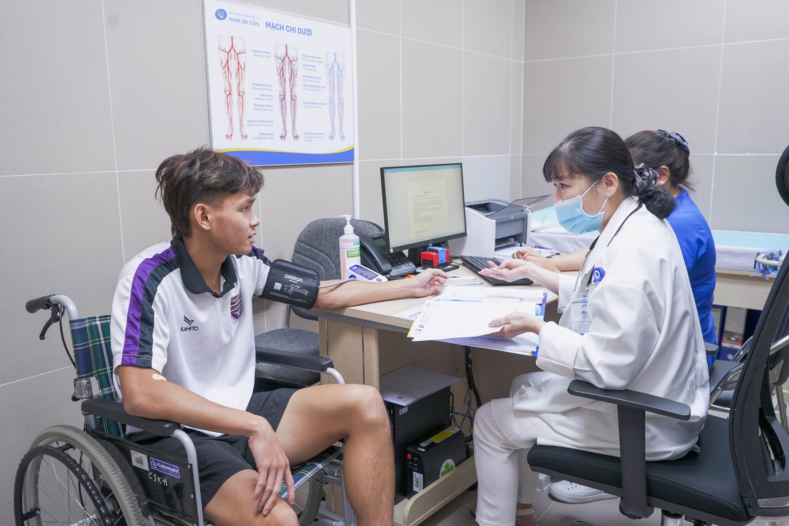 Tin sốc cho ông Kim: Vĩ Hào tập lại nhưng bị gạch tên khỏi V-League, sợ lỡ SEA Games?- Ảnh 2.