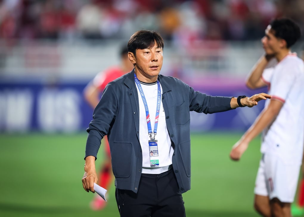 Rộ tin HLV Shin Tae Yong cứu rỗi U23 Indonesia, nhận lương cao chót vót - 2