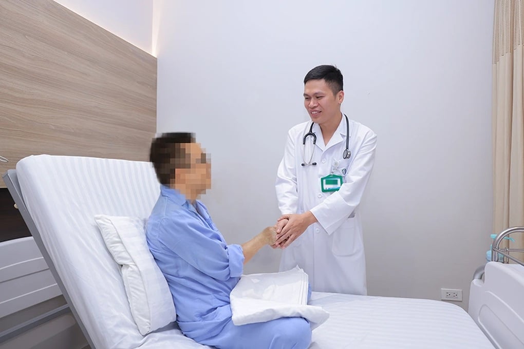 Hiếm gặp: Người đàn ông mắc cùng lúc 3 loại ung thư - 1