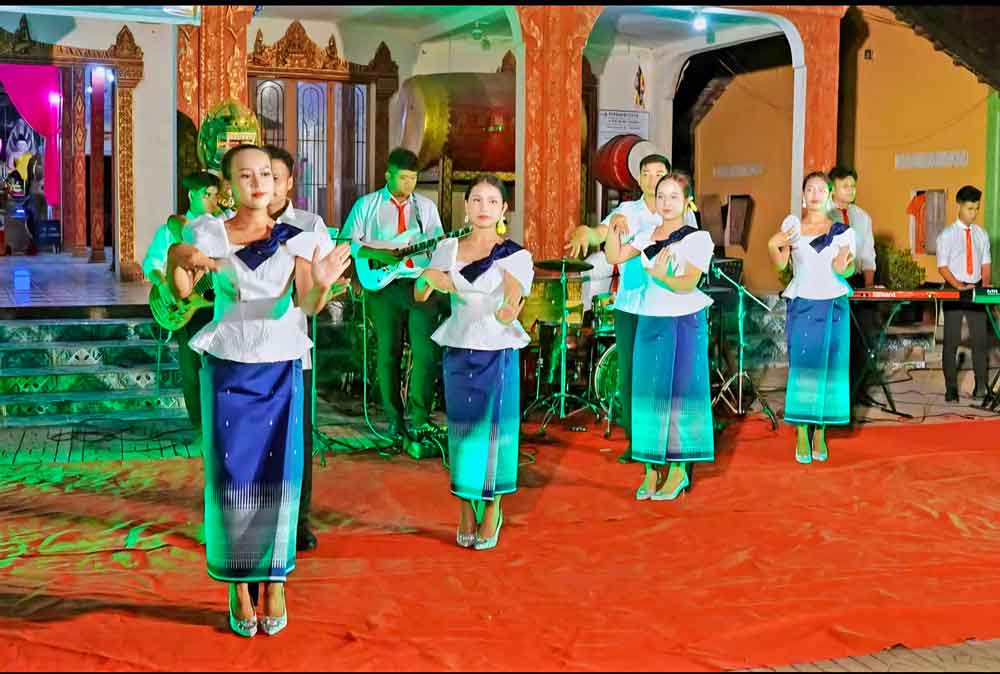 មជ្ឍមណ្ឌលវប្បធម៌ខេត្ត Vinh Long រៀបចំការសំដែងសិល្បៈ ដើម្បីបម្រើដល់ទីកន្លែងក្នុងថ្ងៃបុណ្យ និងបុណ្យ Tet។