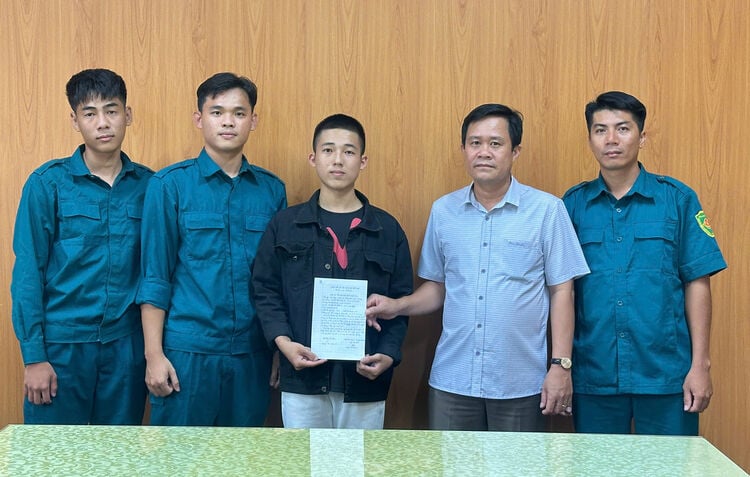 12 đơn tình nguyện chung một khát vọng cống hiến cho Tổ quốc