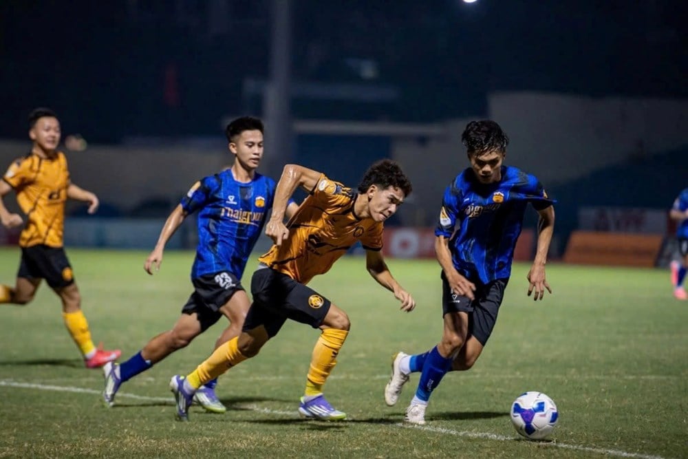 គ្រូ​បង្វឹក Thanh Hoa ត្រូវ​បាន​កាត់​ចេញ​ពី​ពាន​រង្វាន់ National Cup ដោយ​រូប​ទី ២