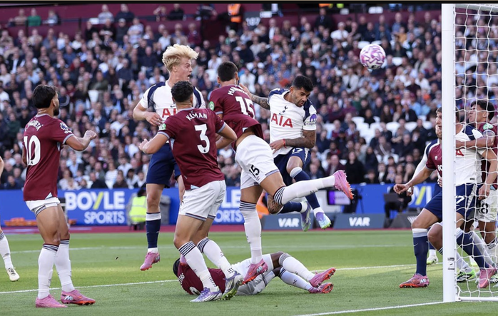 ท็อตแนมถล่มเวสต์แฮม 3-0 ในศึกดาร์บี้แมตช์แห่งลอนดอน - ภาพที่ 2