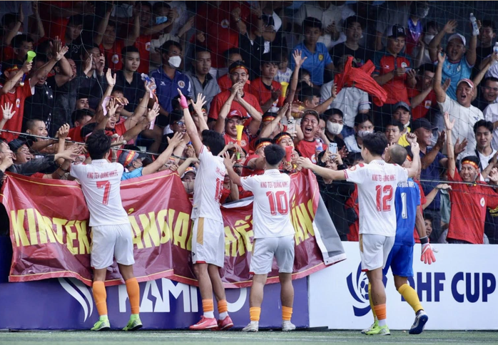 Nghệ An, Quảng Ngãi, Bình Định và Kingtek Quảng Nam vào bán kết DHF Cup 2025 - Ảnh 4.