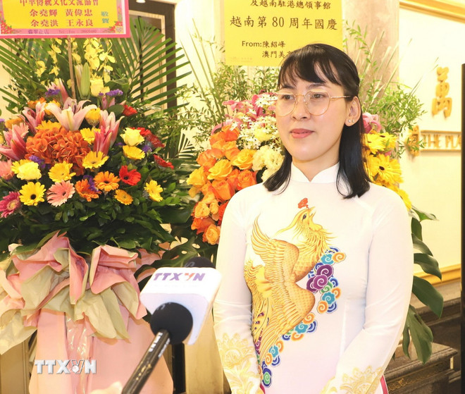 ttxvn-cau-noi-quan-trong-giua-nguoi-viet-nam-o-nuoc-ngoai-voi-que-huong-dat-nuoc-8273920.jpg