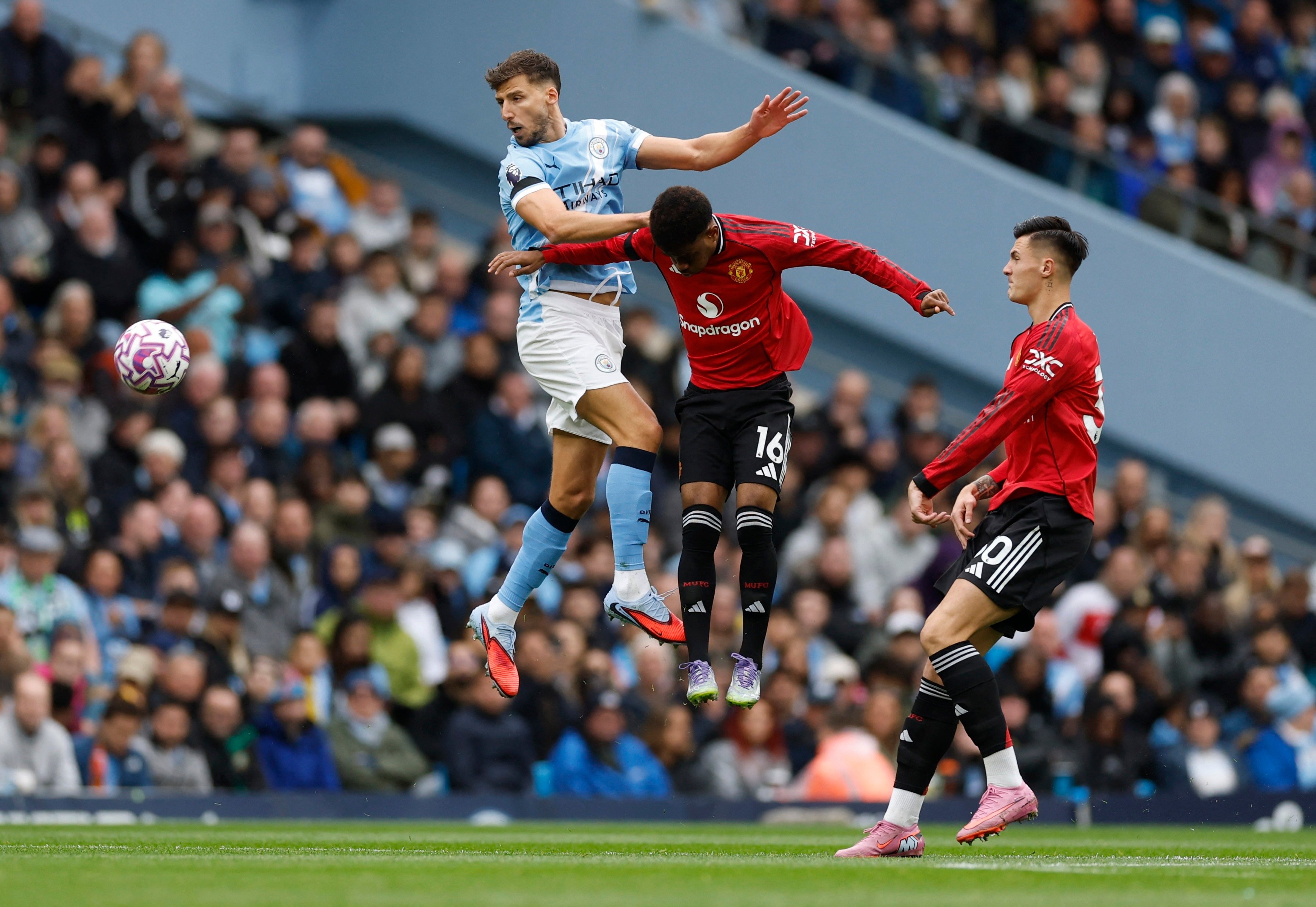 MU dau Man City anh 3