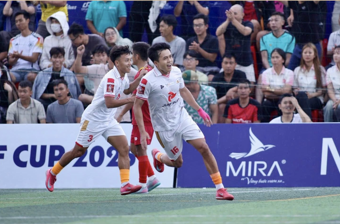 Nghệ An, Quảng Ngãi, Bình Định và Kingtek Quảng Nam vào bán kết DHF Cup 2025 - Ảnh 3.