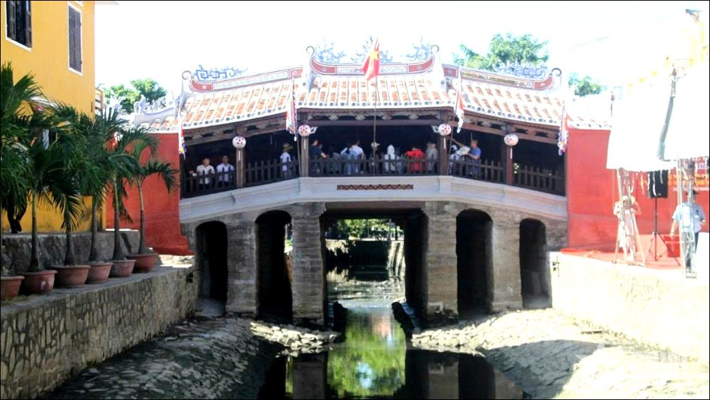 Từ vùng đất bom đạn trở thành điểm đến du lịch nổi tiếng